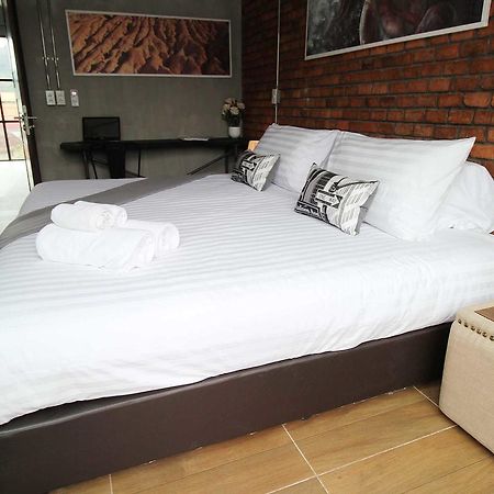 Unique Loft Apartment Kamala Beach Exterior foto